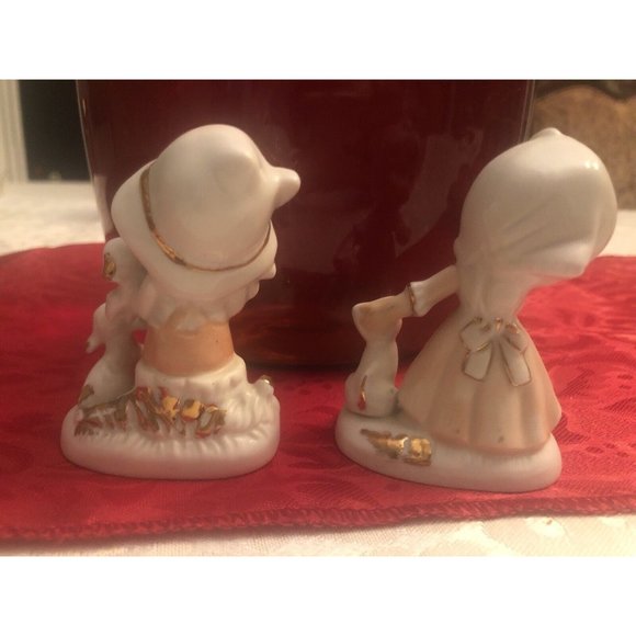 Vintage Giftcraft Peach Elegance Porcelain Figurines - Picture 5 of 8